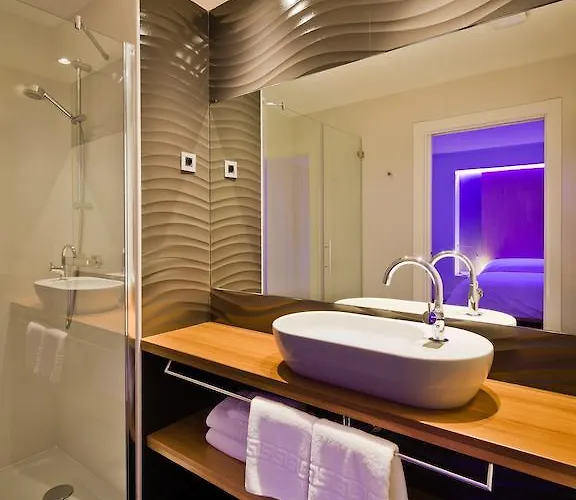 Отель Casas De Pandreula